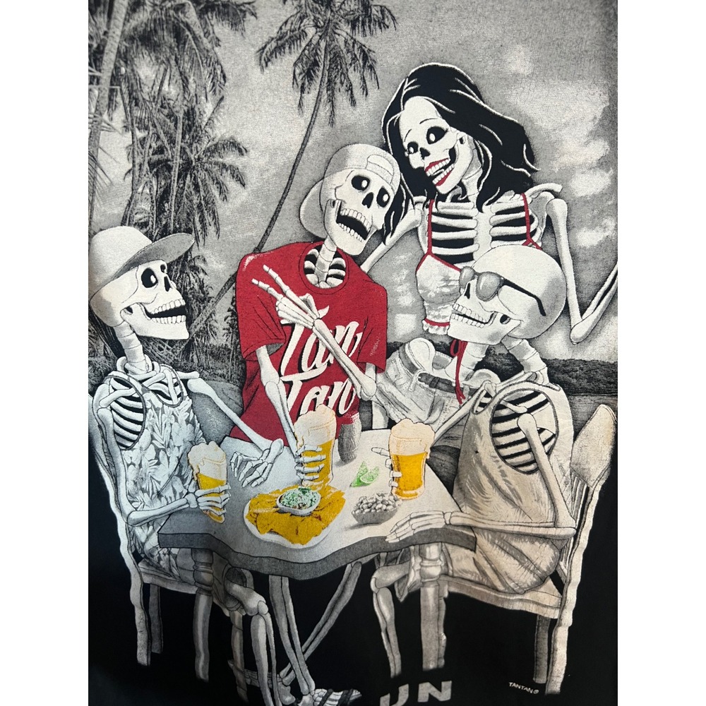 Tan Tan Cancun Mexico Skeleton Beach Bar Graphic T-Shirt Mens Large Black